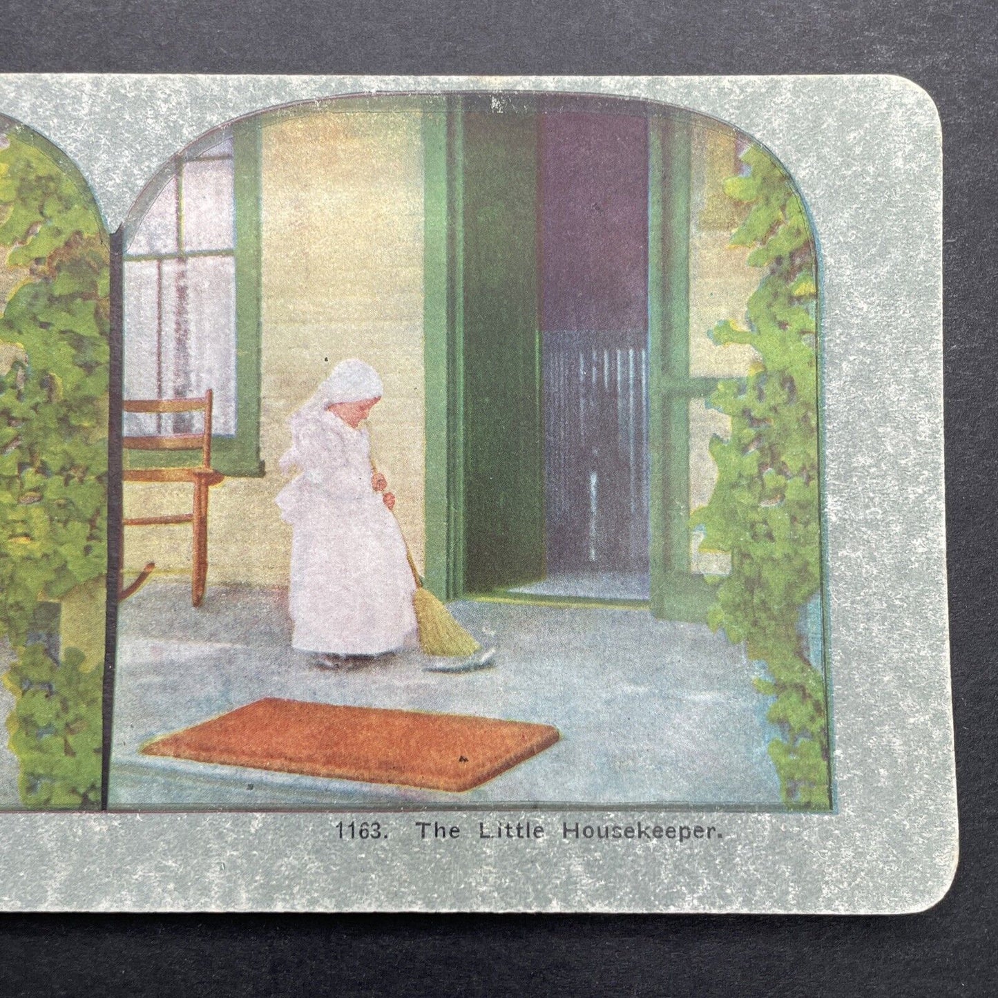 Antique 1898 Child Performs Sweeping Chores Stereoview Photo Card P580-012