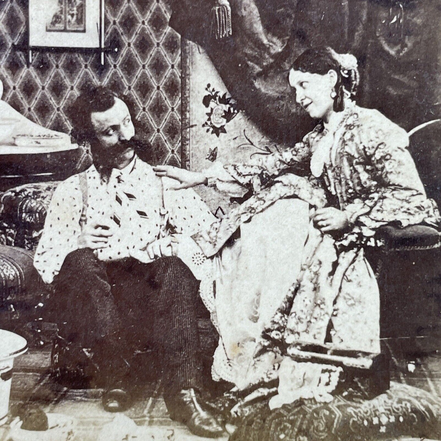 Antique 1880s Man Files Womans Toe Nails Toenails Stereoview Photo Card P3006