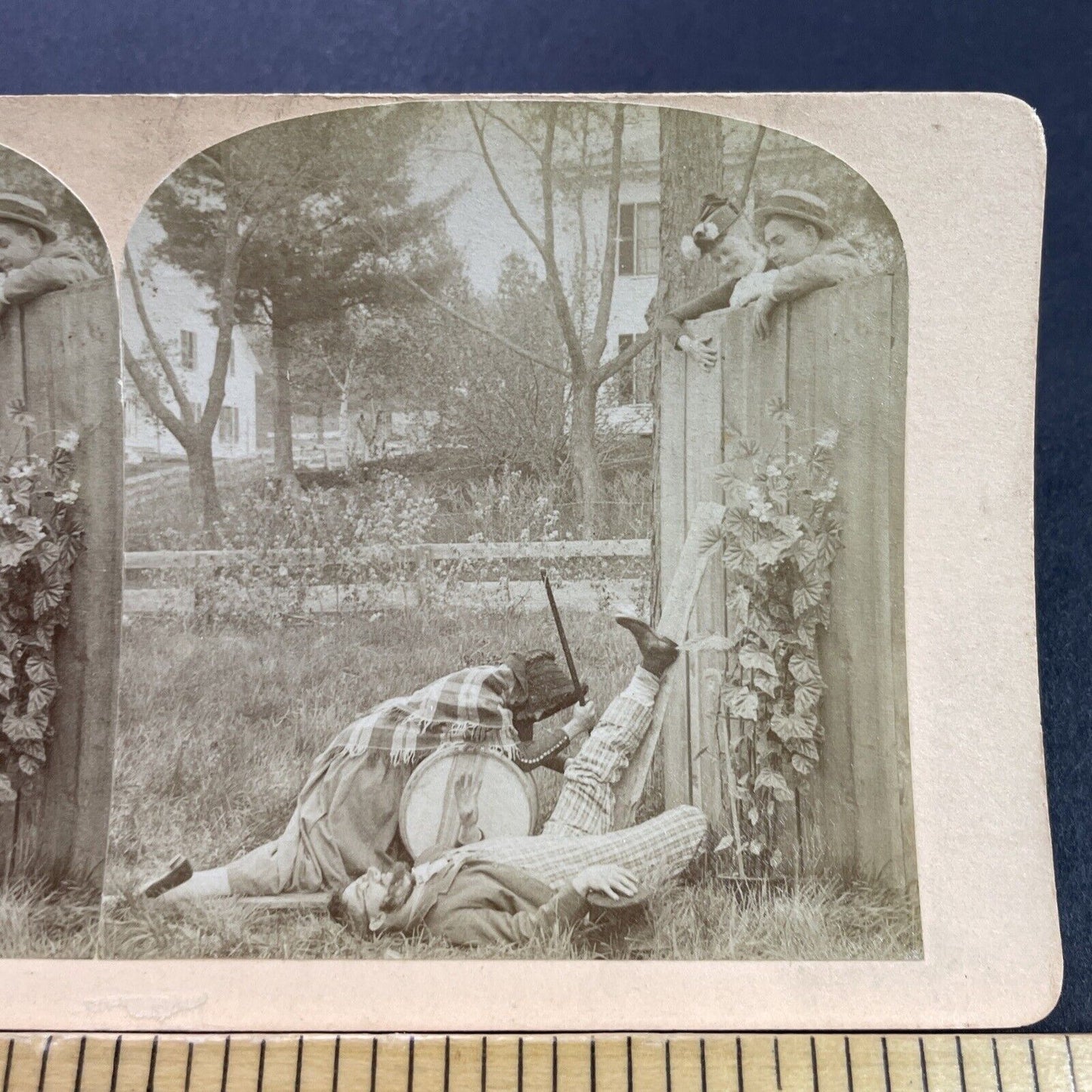 Antique 1880s Man And Woman Fall Off Of Fence Stereoview Photo Card P4116