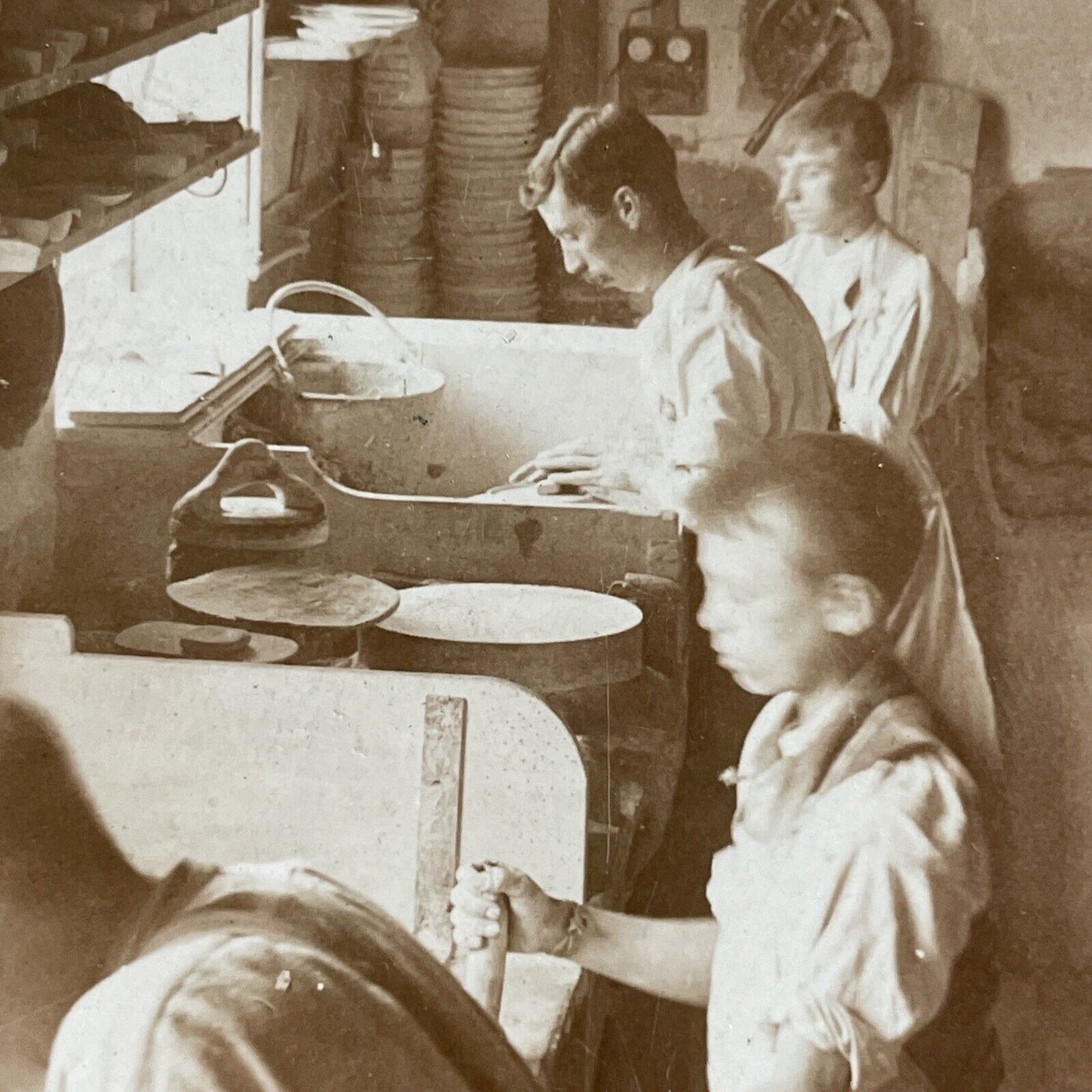 Antique 1906 Children Work In UK Porcelain Factory Stereoview Photo Card P4393