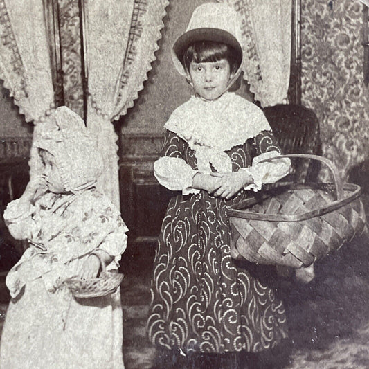 Antique 1889 Children Dressed For Easter Market Stereoview Photo Card P4752