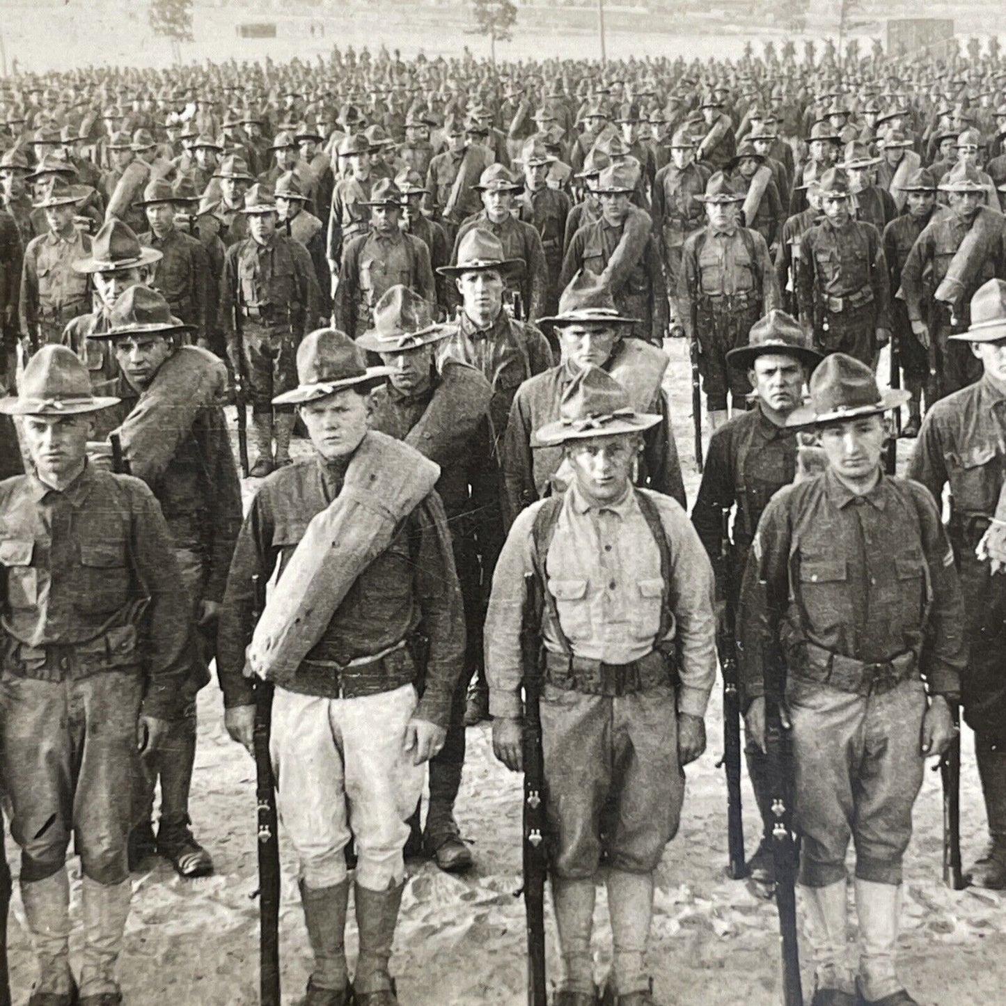 Antique 1918 Thosands OF US Soldiers At Attention Stereoview Photo Card P892