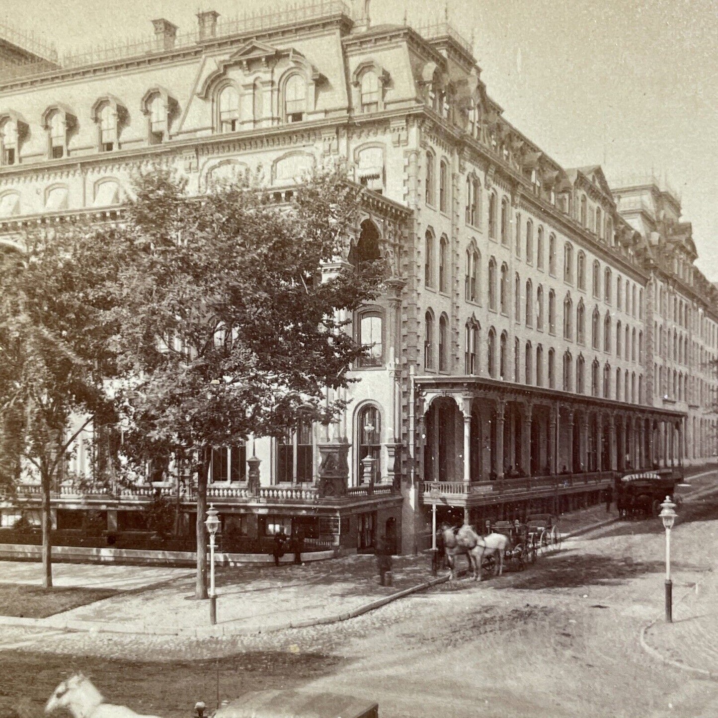 Antique 1880s United States Hotel Saratoga Springs Stereoview Photo Card V506