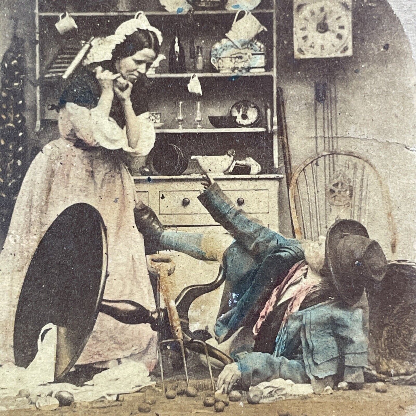 Woman Hits Drunk Man With A Dust Pan Stereoview Antique c1860 X3679