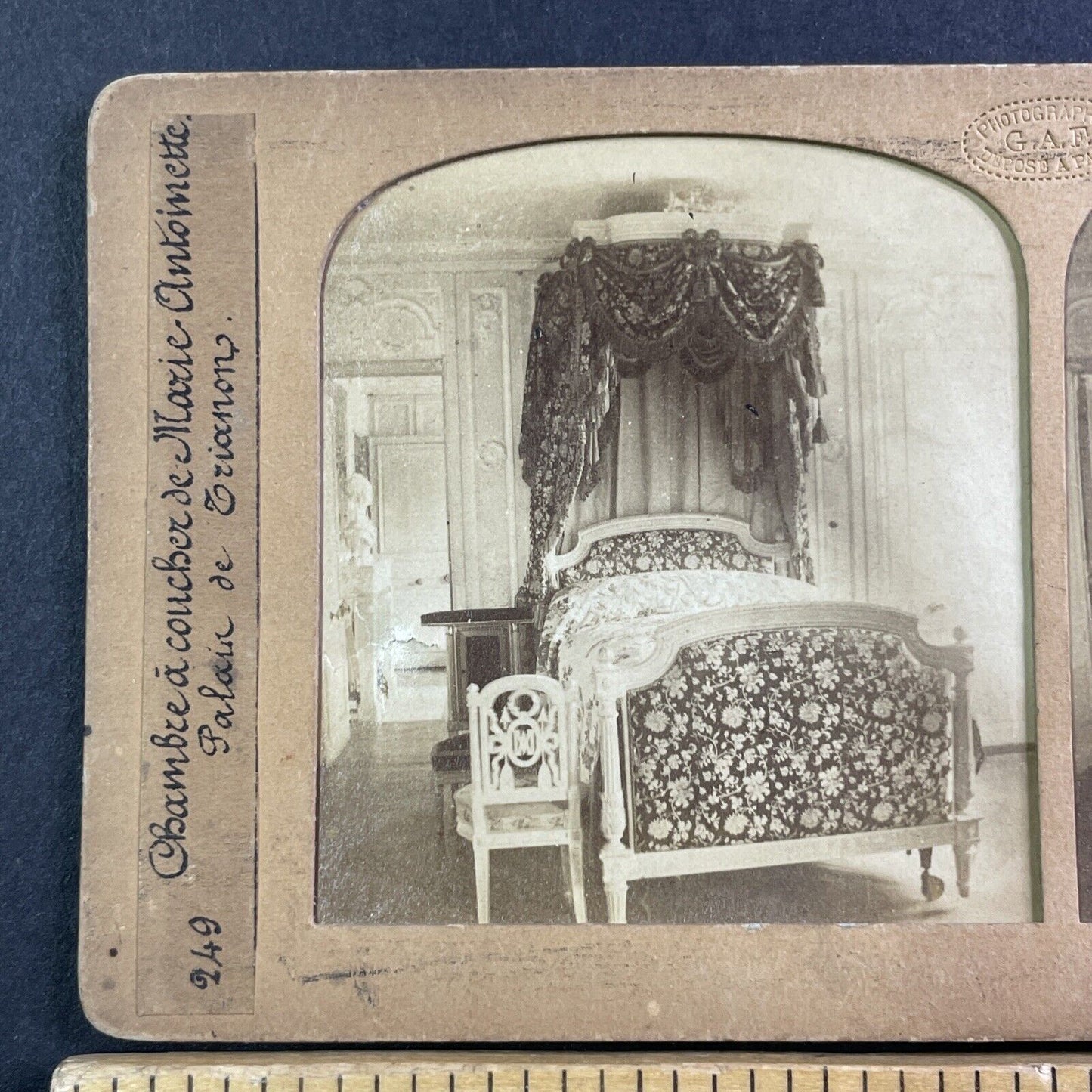 Marie Antoinette Bed Stereoview Florent Grau French Tissue Antique c1860 XT2126