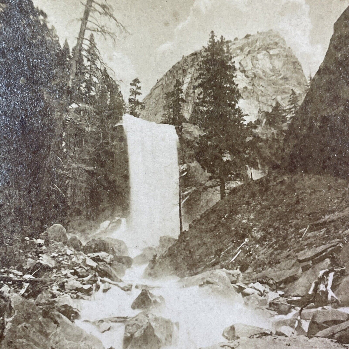 Vernal Falls Yosemite California Stereoview C.L. Pond Antique c1870 Y2541