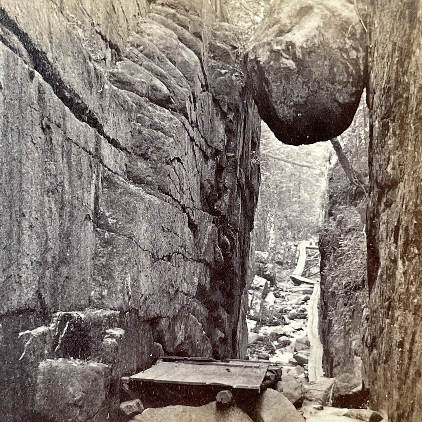 Franconia Notch First Boardwalk Stereoview Photo BW Kilburn Antique c1870 X952