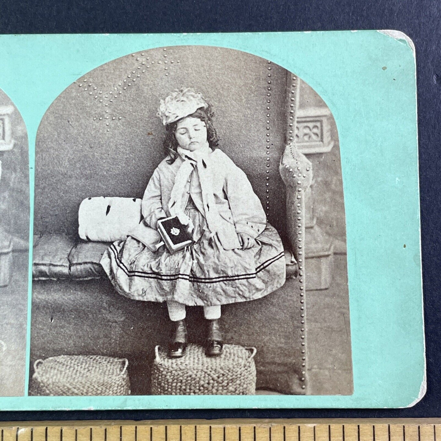 Child Falls Asleep Reading Her Bible In Church Stereoview Antique c1855 X3677