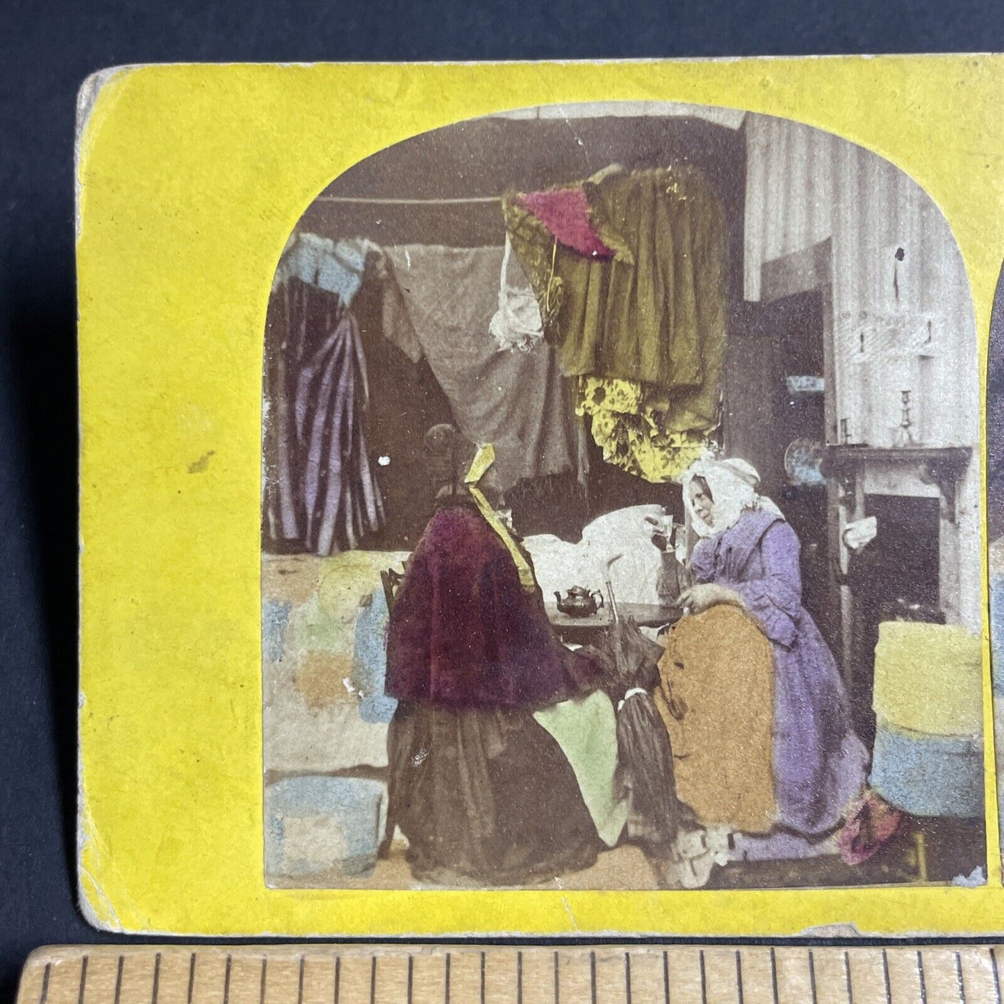 Antique 1840s American Women Chat At Tea Time Stereoview Photo Card P4758