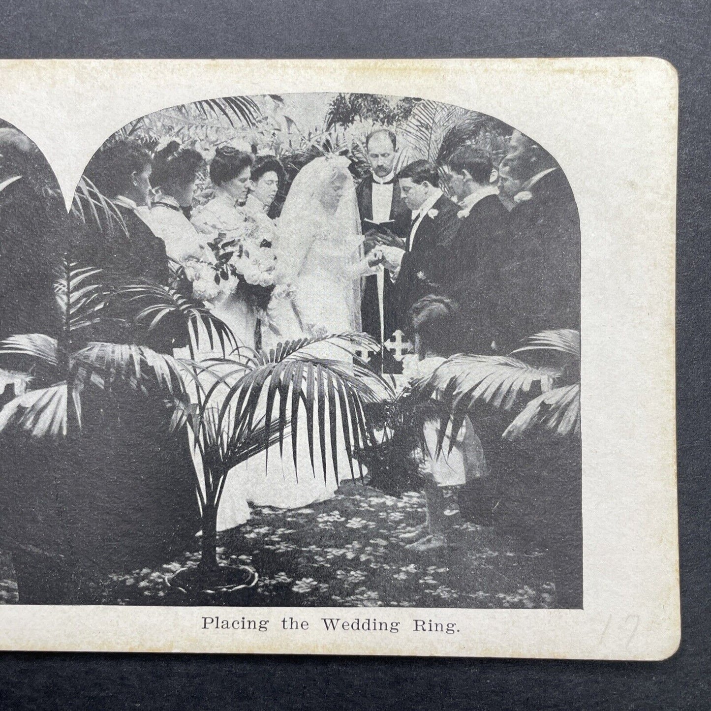 Antique 1905 Placing The Wedding Ring On Finger Stereoview Photo Card P580-024