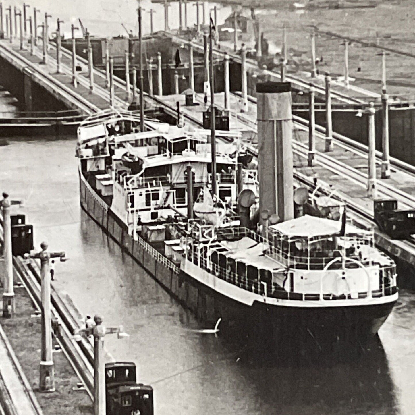 Antique 1910s Steamship Ship In Panama Canal Stereoview Photo Card P4399