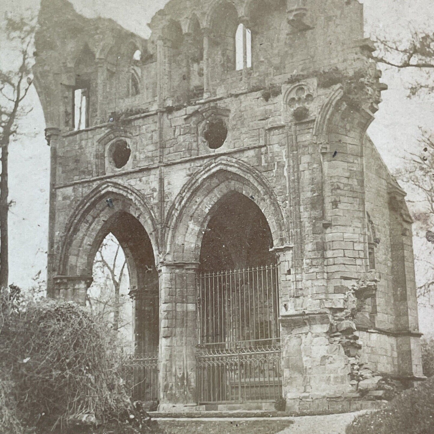 Dryburgh Abbey Sir Walter Scott Scotland Stereoview Kilburn Antique c1877 X3825