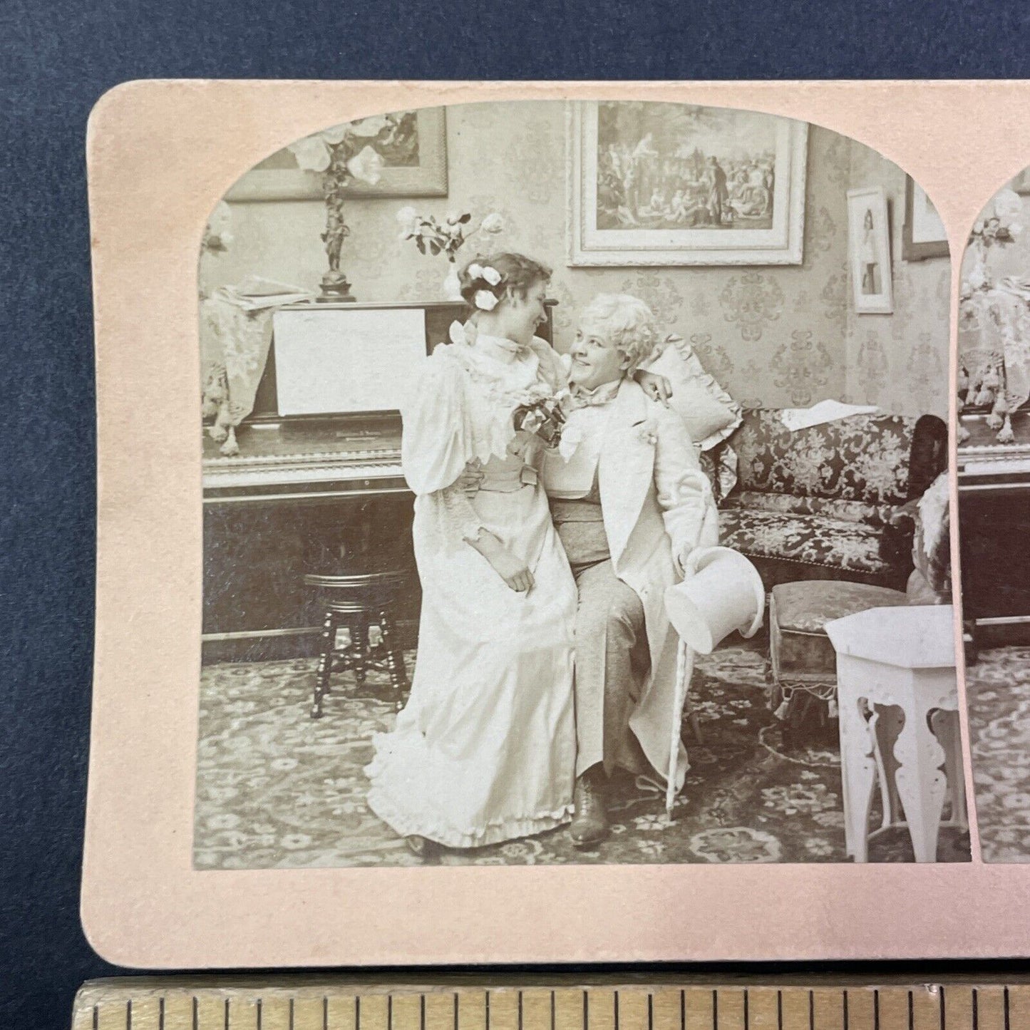 Two Women in Victorian Era Falling in Love Stereoview Antique c1897 Y1797