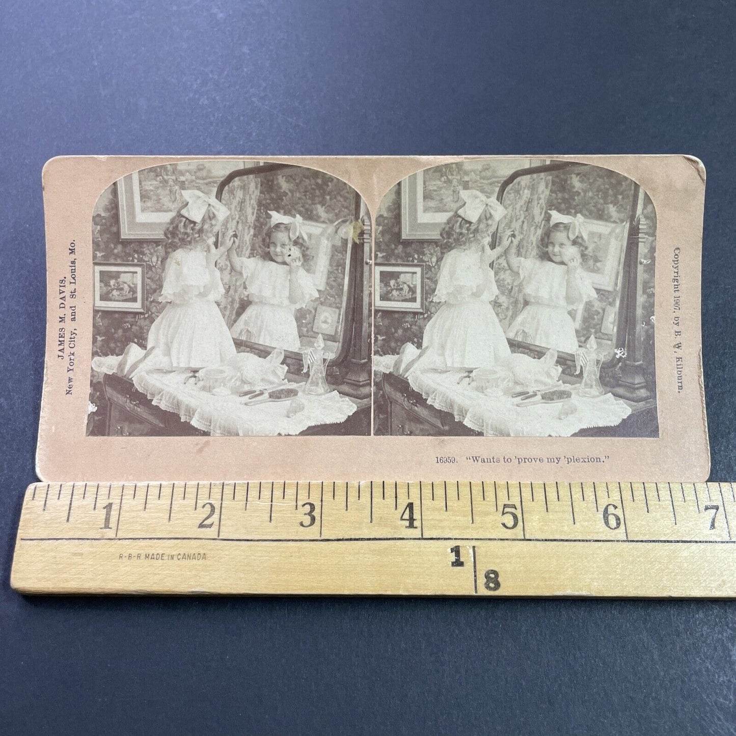 Antique 1907 Little Girl Tries Her Mothers Makeup Stereoview Photo Card P3986