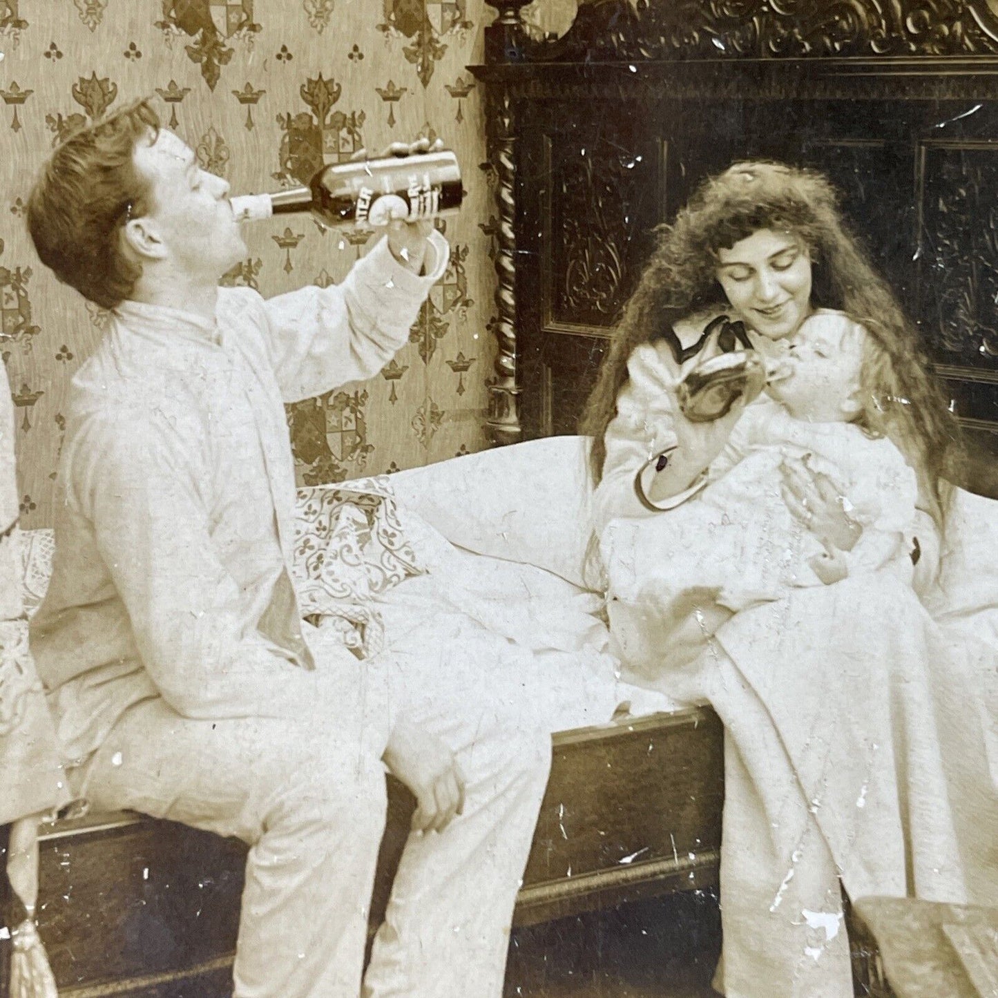 Antique 1903 Man Gets Drunk While Wife Feeds Baby Stereoview Photo Card P3996