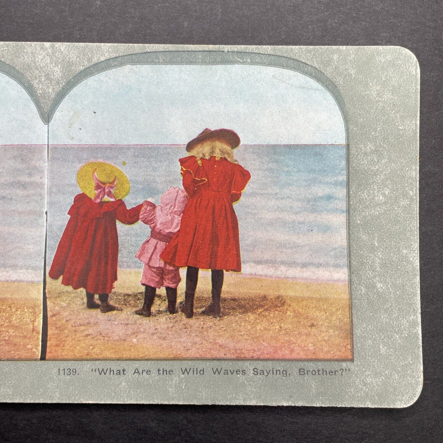 Antique 1898 Children In Beach Attire Stereoview Photo Card P580-042