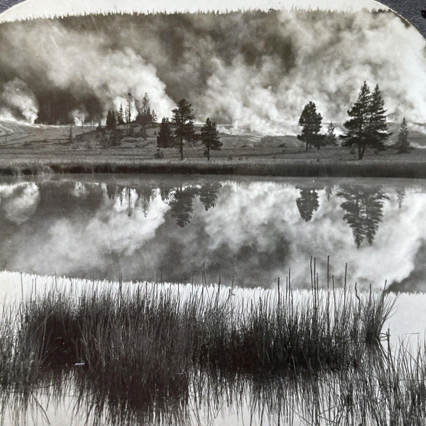 Antique 1910s Hot Springs Geysers Yellowstone Park Stereoview Photo Card P3172