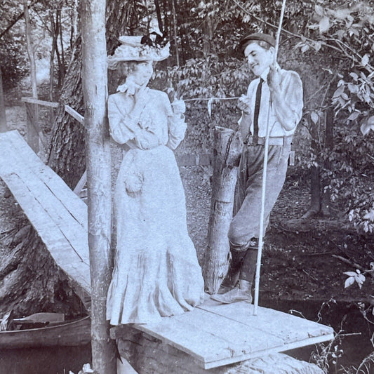 Antique 1902 Man And Woman Flirt While Fishing Stereoview Photo Card P2512