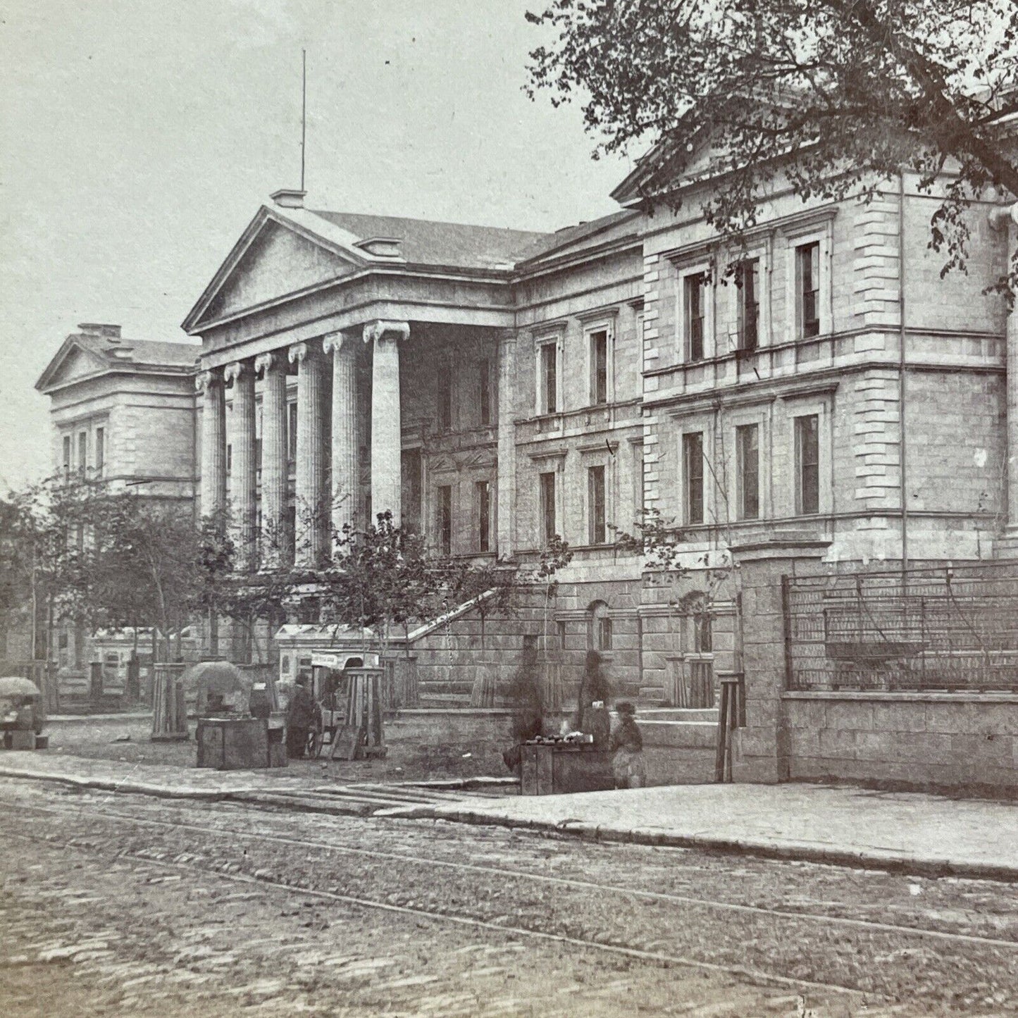 Antique 1860 Old Courthouse Old Montreal Quebec Stereoview Photo Card V3423