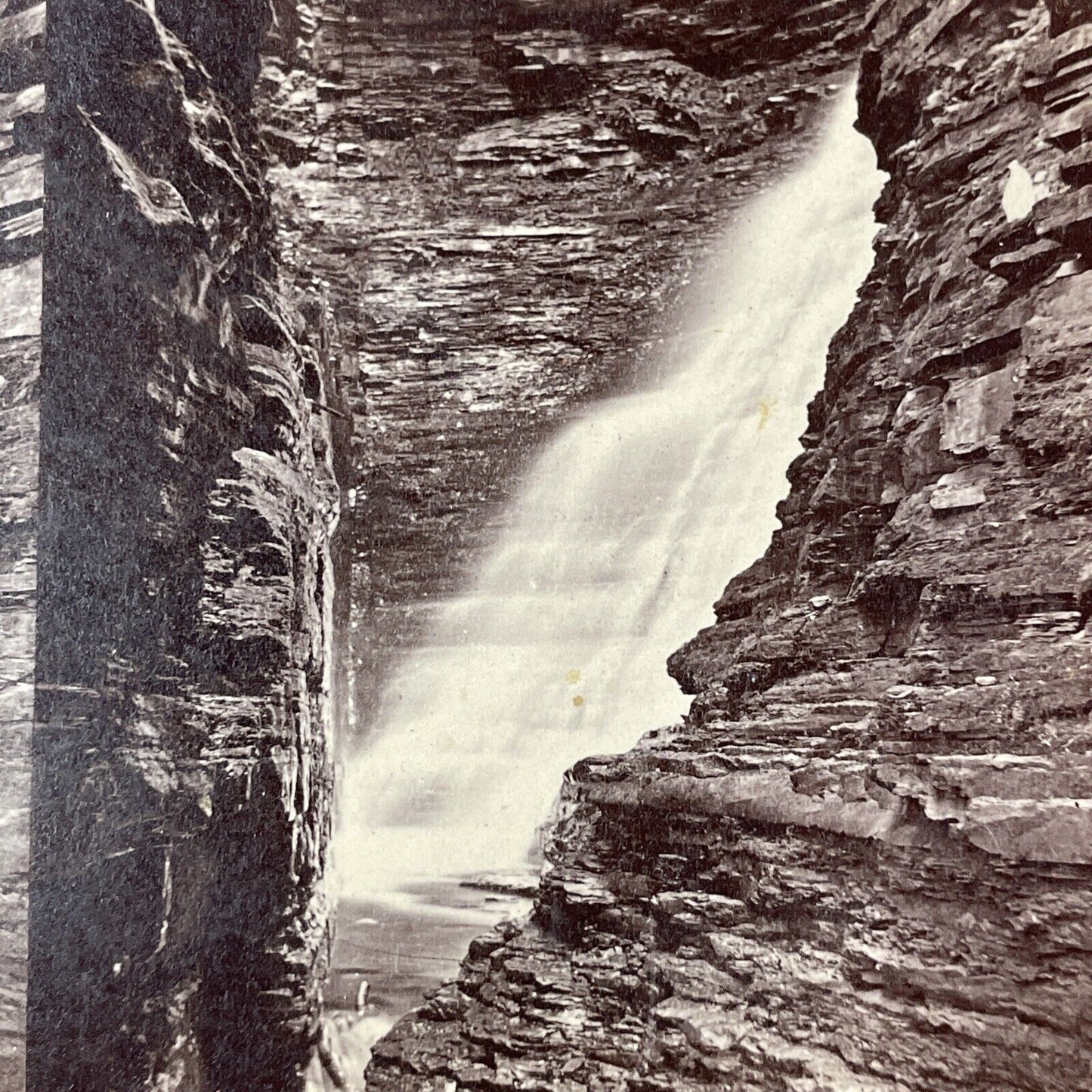 Watkins Glen Back of Bridal Veil Falls Stereoview George F. Gates c1865 Y1820