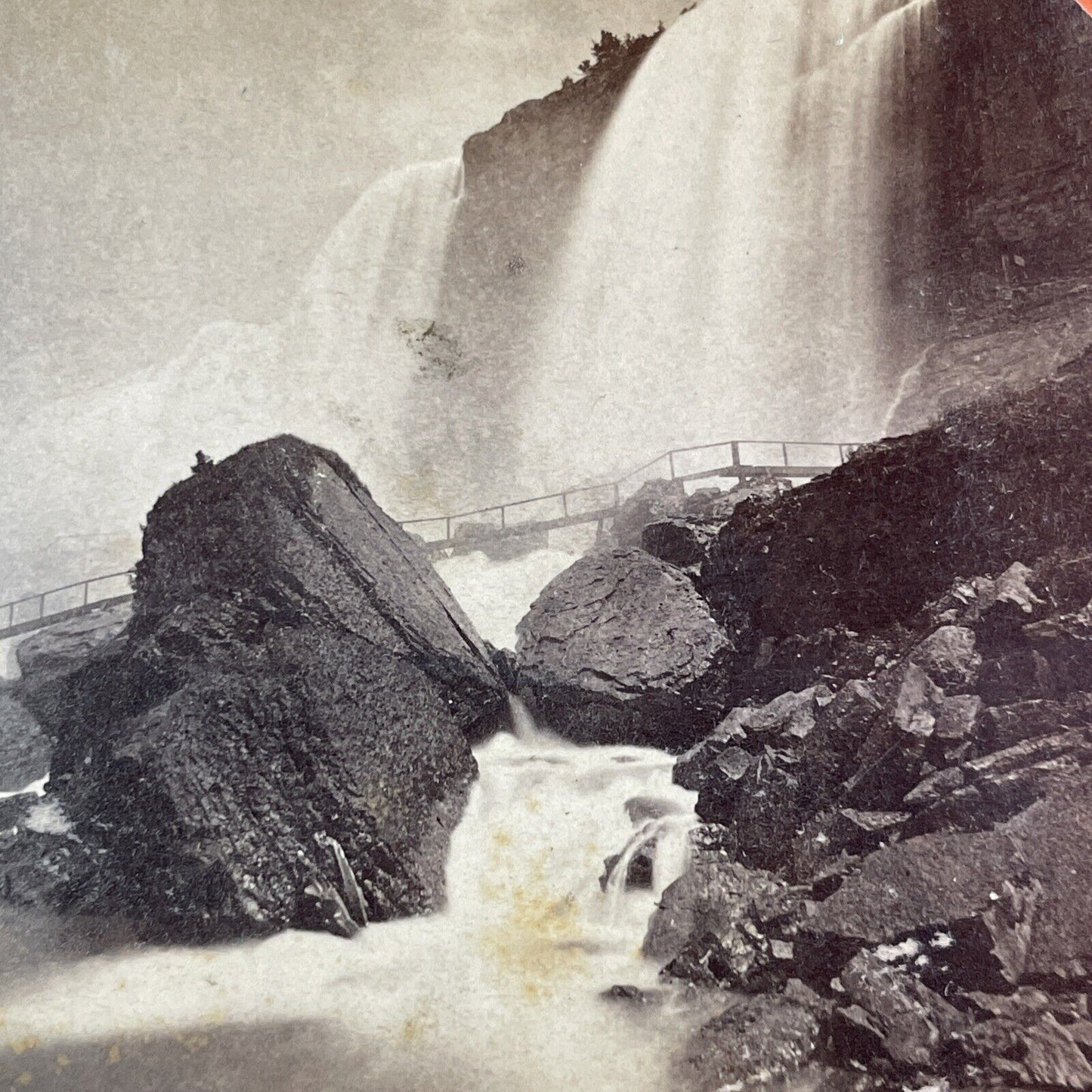 Rock of Ages Niagara Falls Stereoview E.C. Hopper Provenance c1870s Y2524