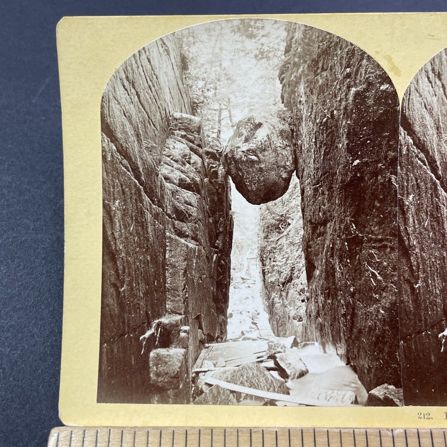 Antique 1860s Suspended Rock Franconia Notch Flume Stereoview Photo Card V1769