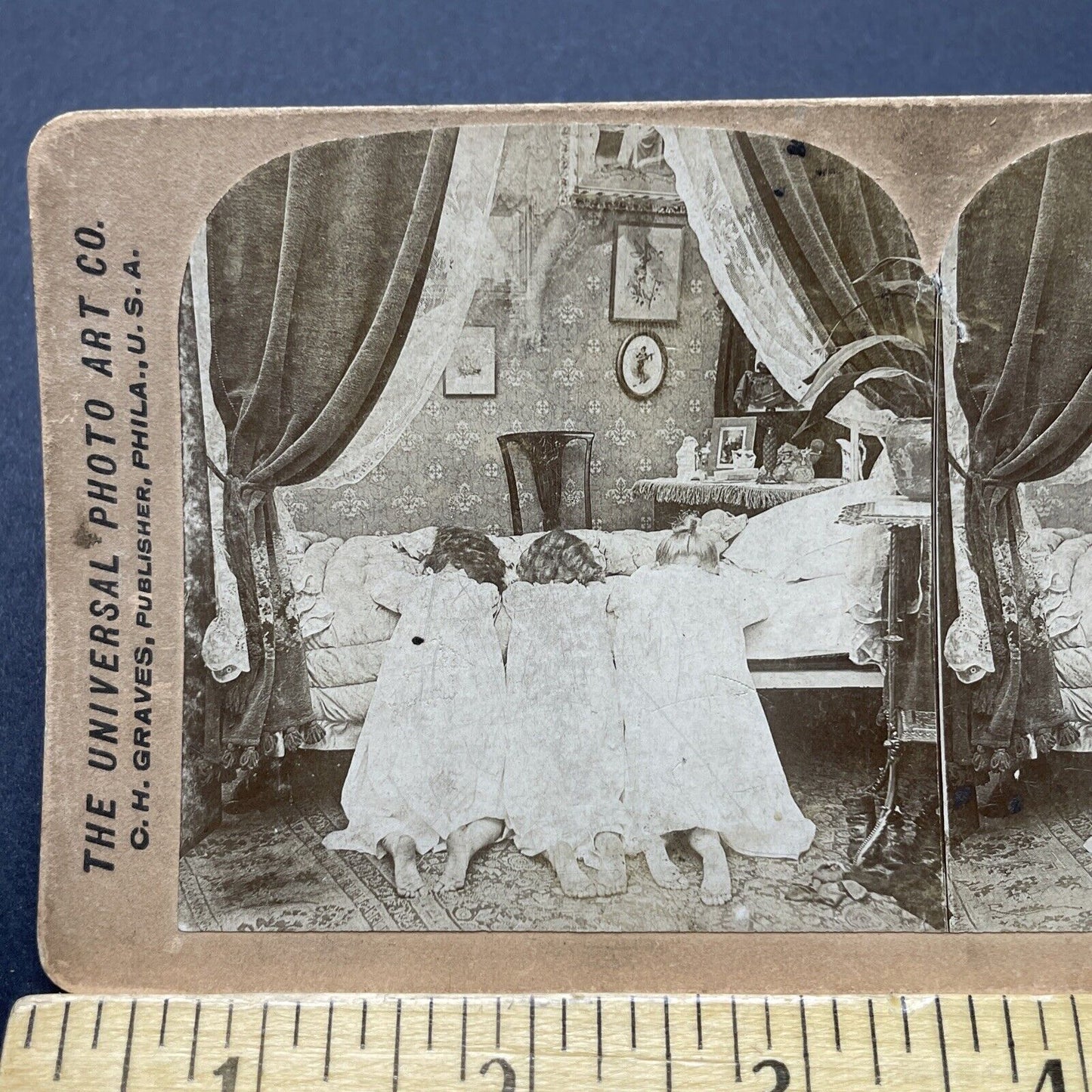 Antique 1897 Sisters Say Bedtime Prayers Stereoview Photo Card P2566