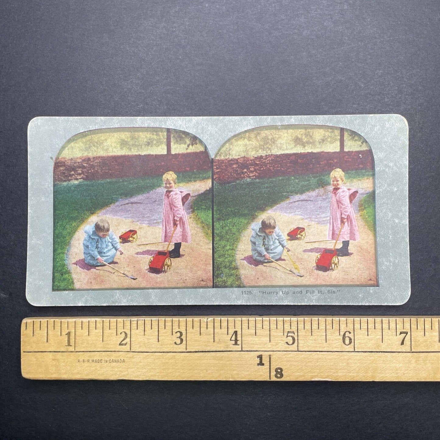 Antique 1898 Children 'Fixing' A Gravel Sidewalk Stereoview Photo Card P1134