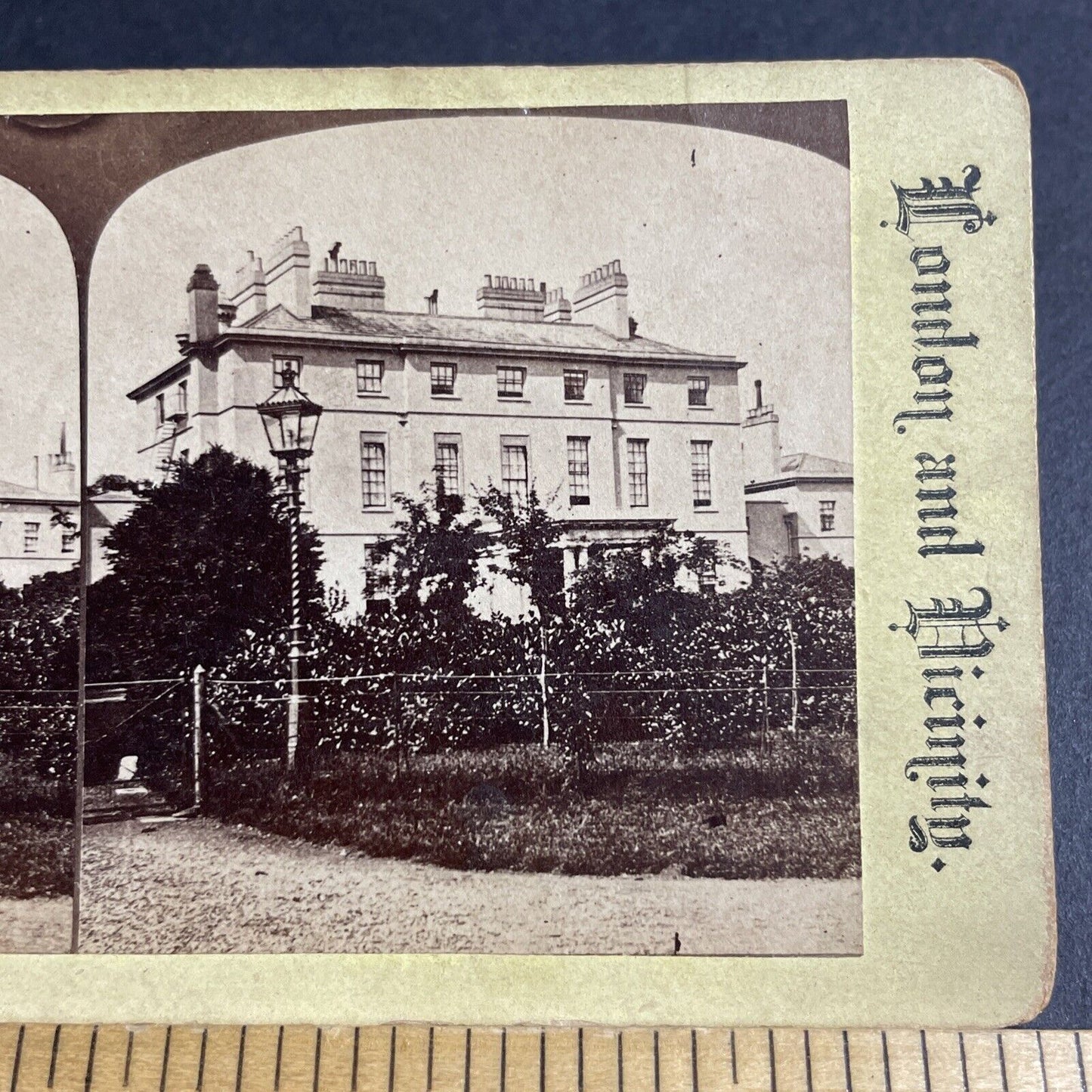 Antique 1870s Frogmore House Cottage Castle England Stereoview Photo Card P4374