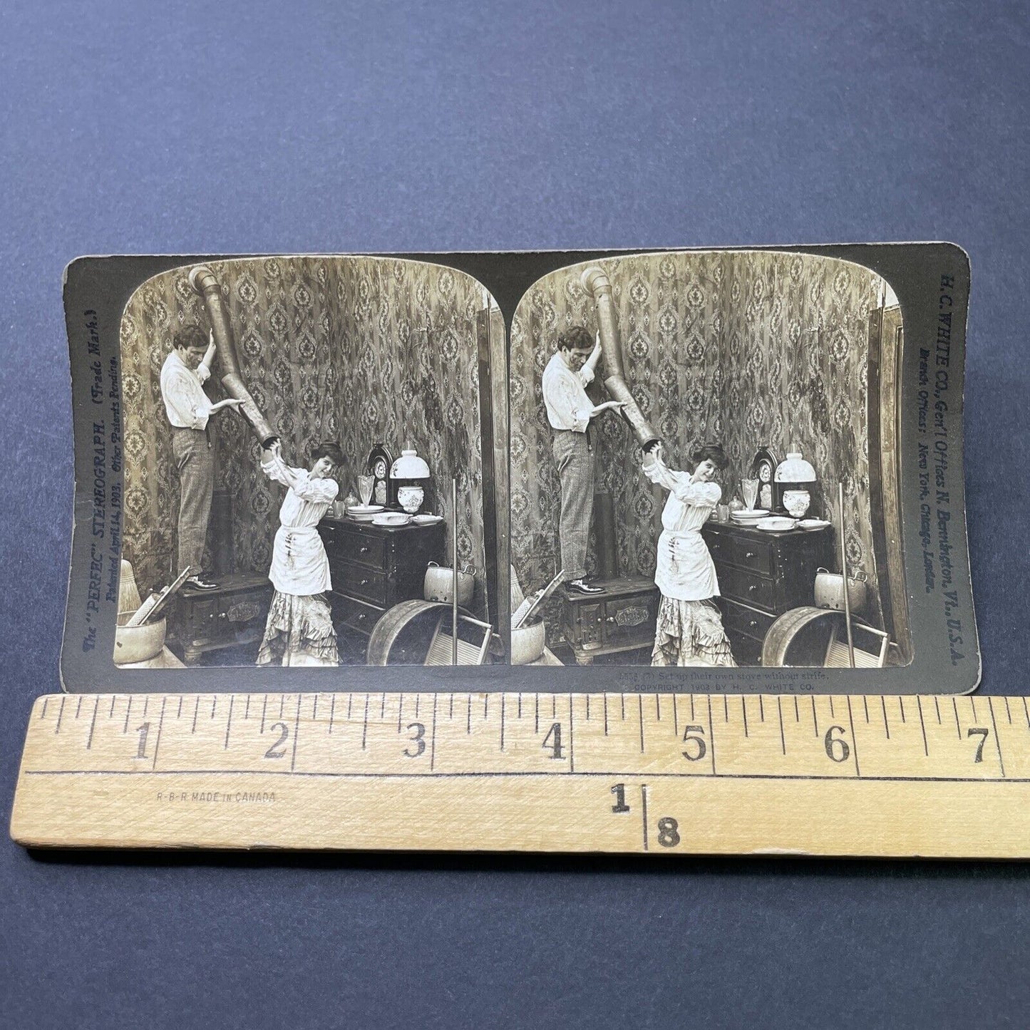 Antique 1902 Man Empties Stove Pipe On Wife Stereoview Photo Card P2704
