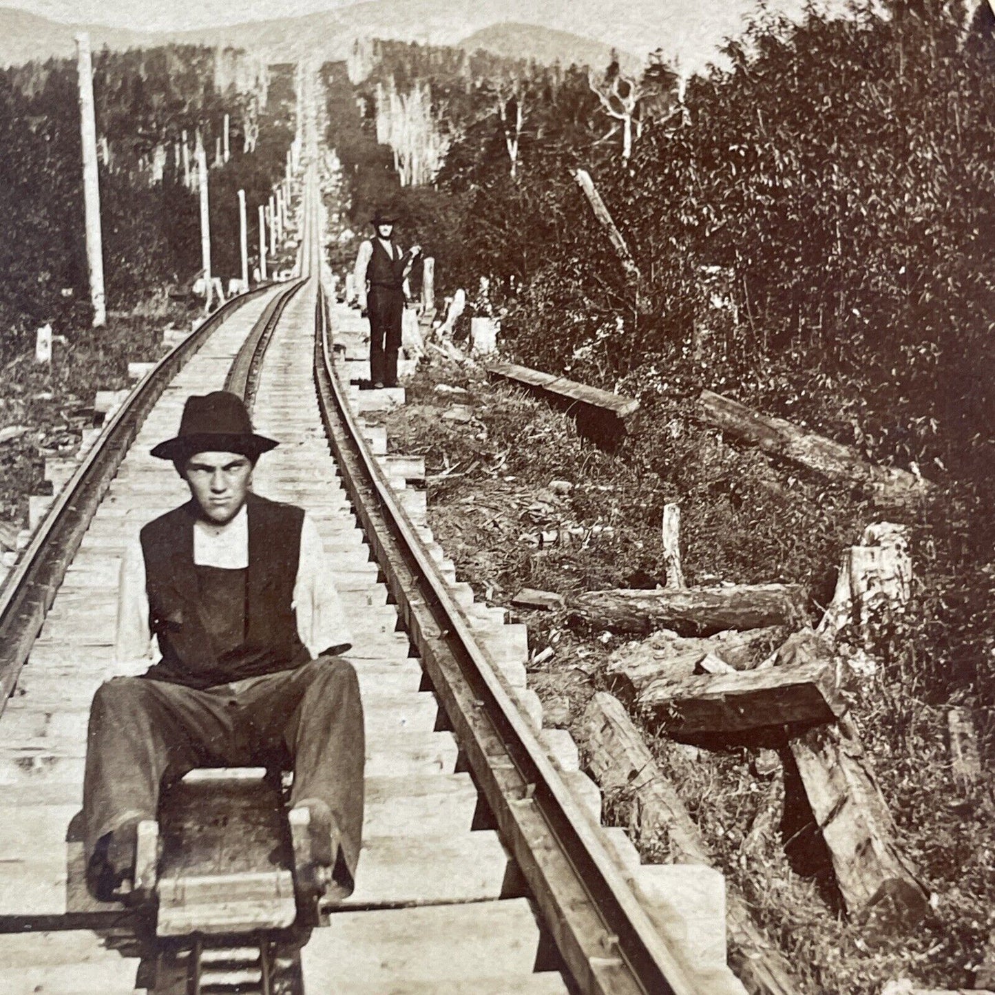 Railroad Worker Missing an Arm Stereoview Mt Washington Railway c1870s Y1477