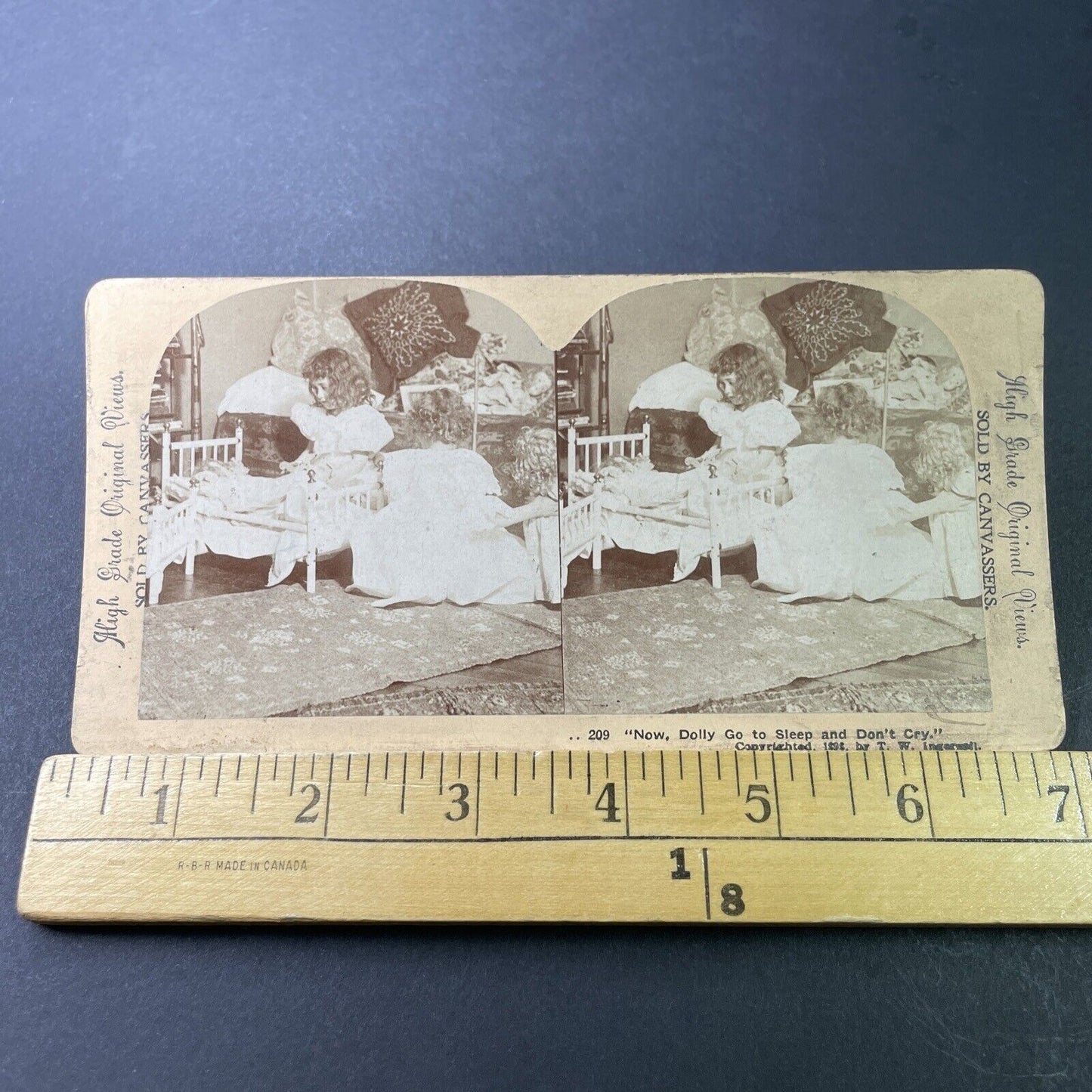 Antique 1898 Little Girl Puts Dolls To Bed At Night Stereoview Photo Card P3397