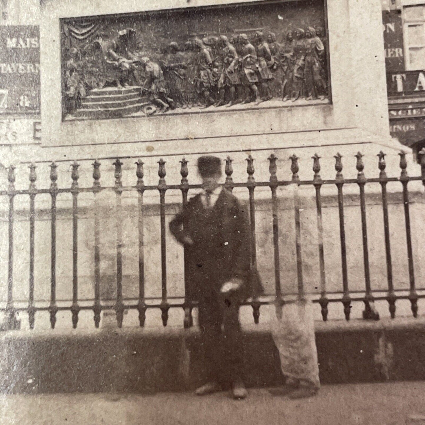 Two Ghosts At Place Des Victoires Paris Stereoview Antique c1872 X2570