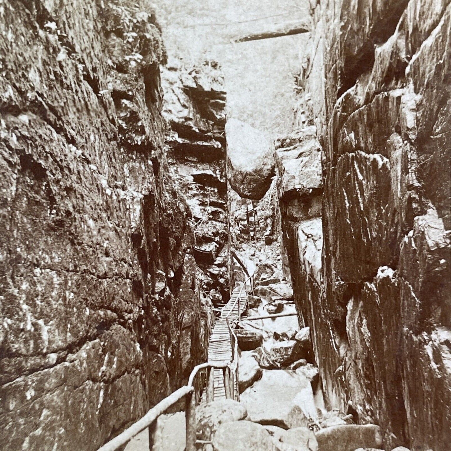 The Flume Franconia Notch New Hampshire Stereoview Kilburn Antique c1870s Y899