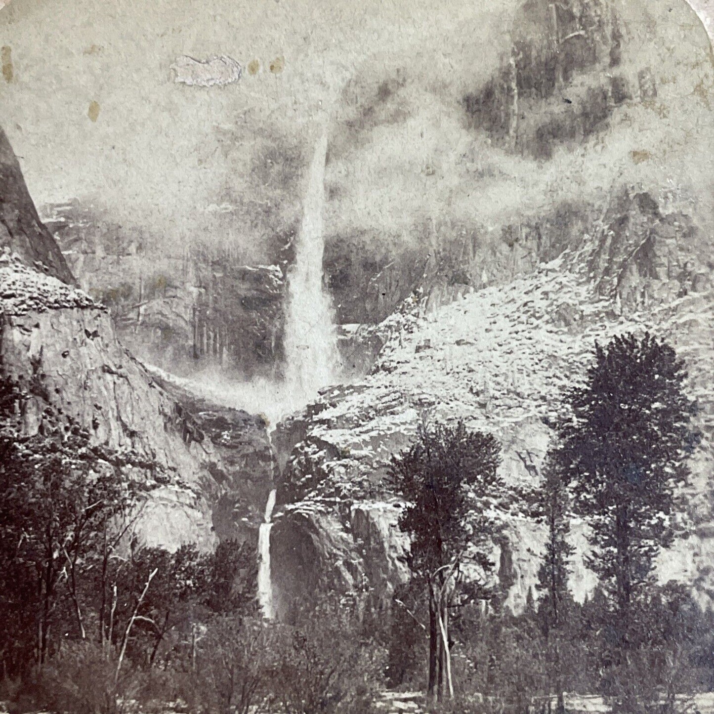 Antique 1894 Large Waterfall Yosemite California Stereoview Photo Card P4321