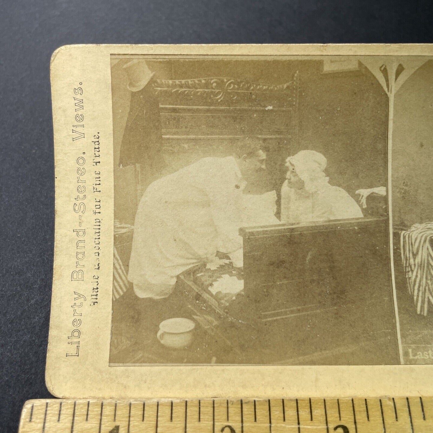 Antique 1870s Married Couple Races Off To Bed Stereoview Photo Card P3382