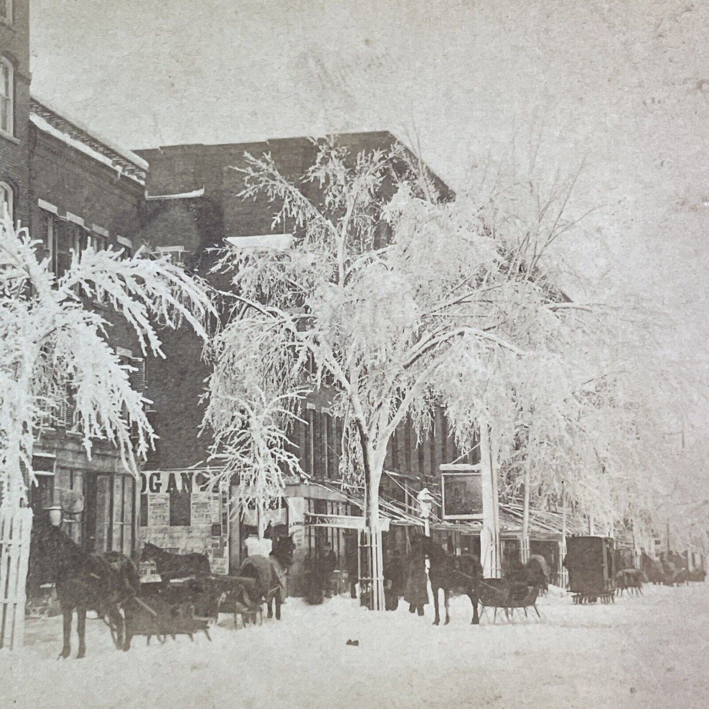 Big Snowstorm on Elm Street Manchester New Hampshire Stereoview c1870s Y934