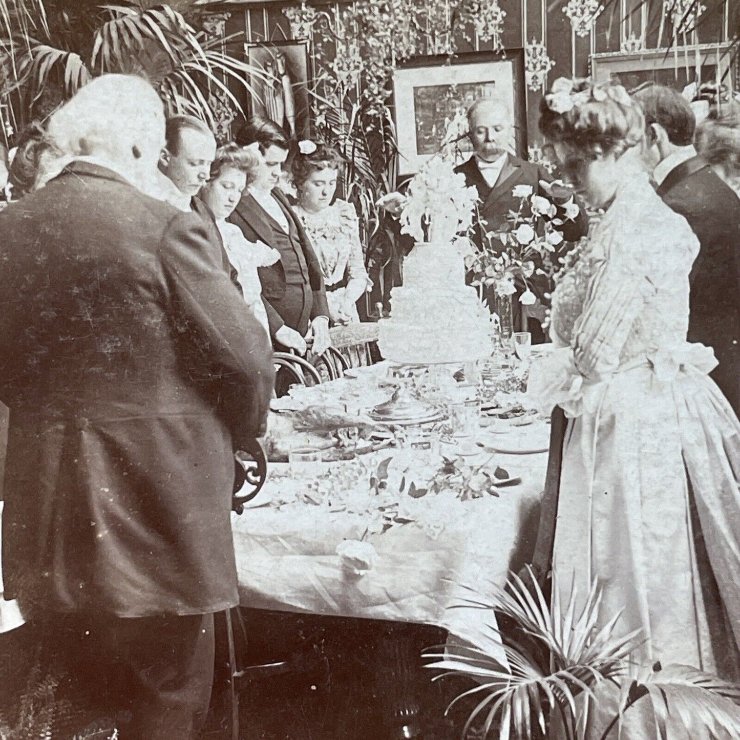 Antique 1901 Saying Prayers Before Wedding Dinner Stereoview Photo Card P2960