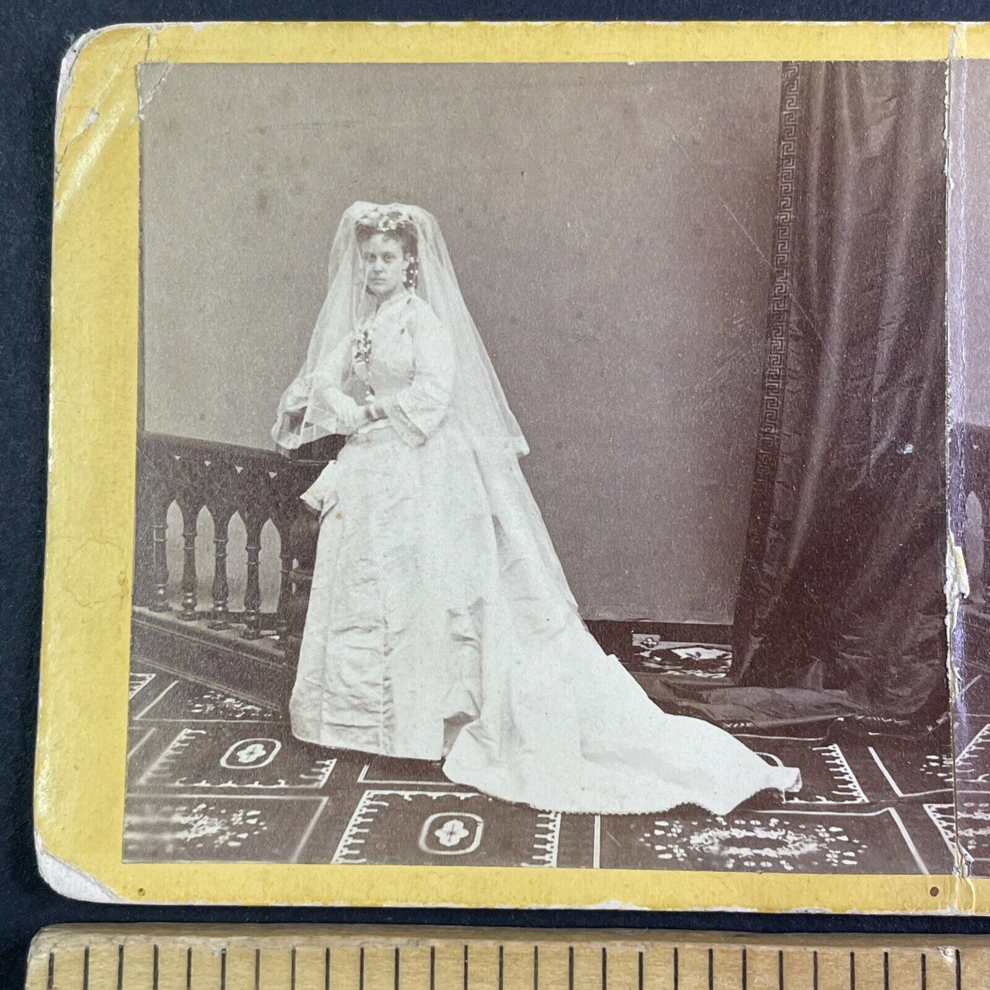 Bride on her Wedding Day Stereoview Studio Photo Antique c1870 X4214 *CREASED*