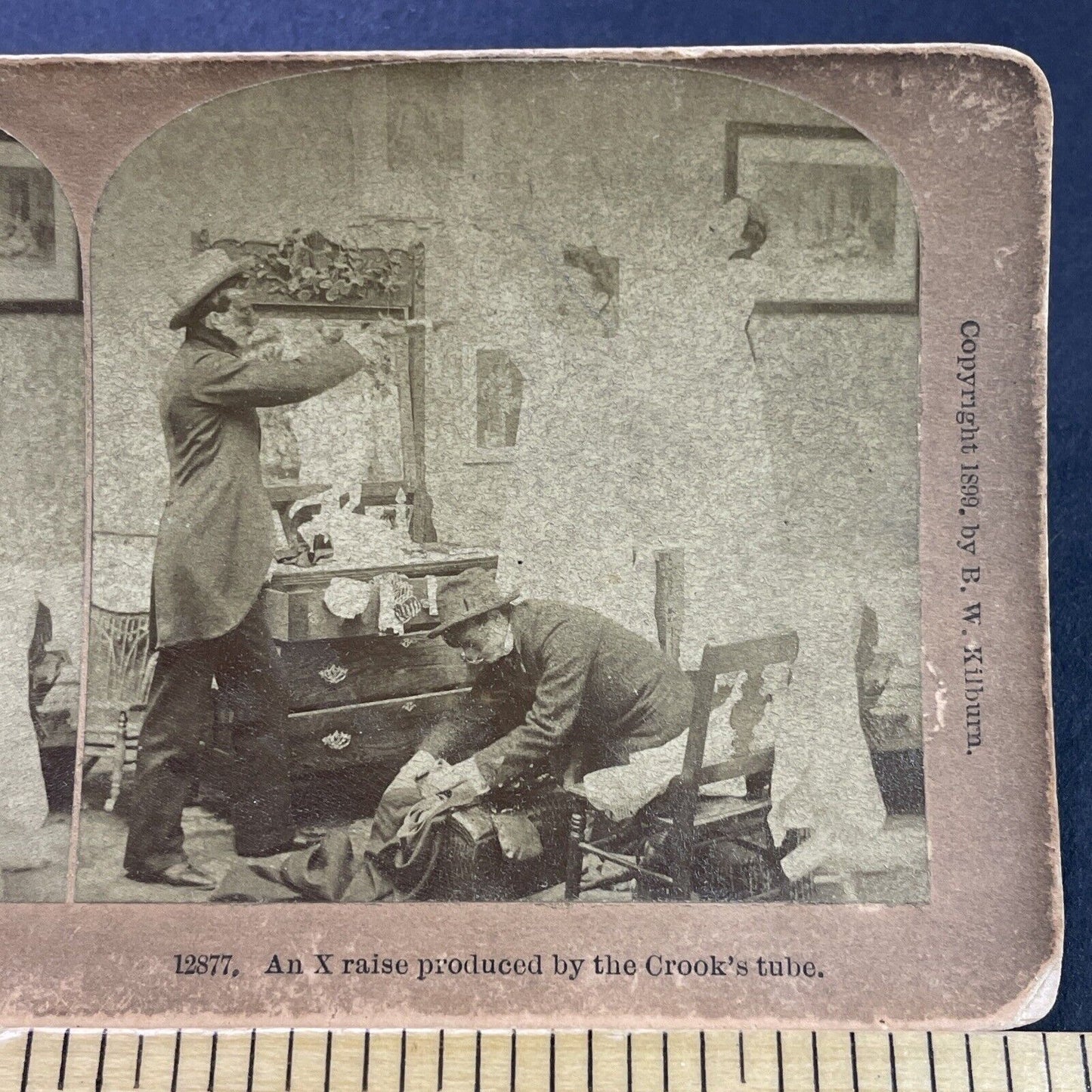 Antique 1899 Couple Robbed At Gunpoint Robbery Stereoview Photo Card P4107