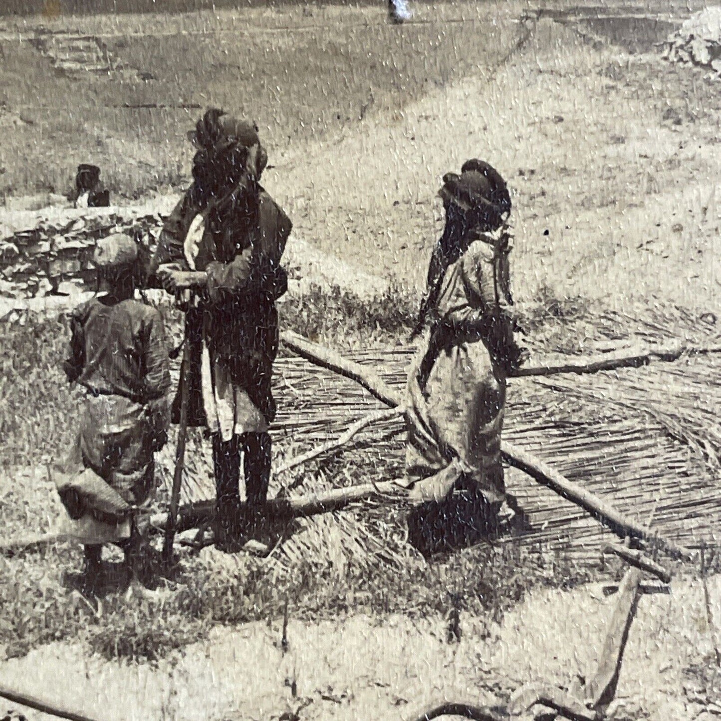 Antique 1900 Desert Nomads Build A Tent Israel Stereoview Photo Card P4239