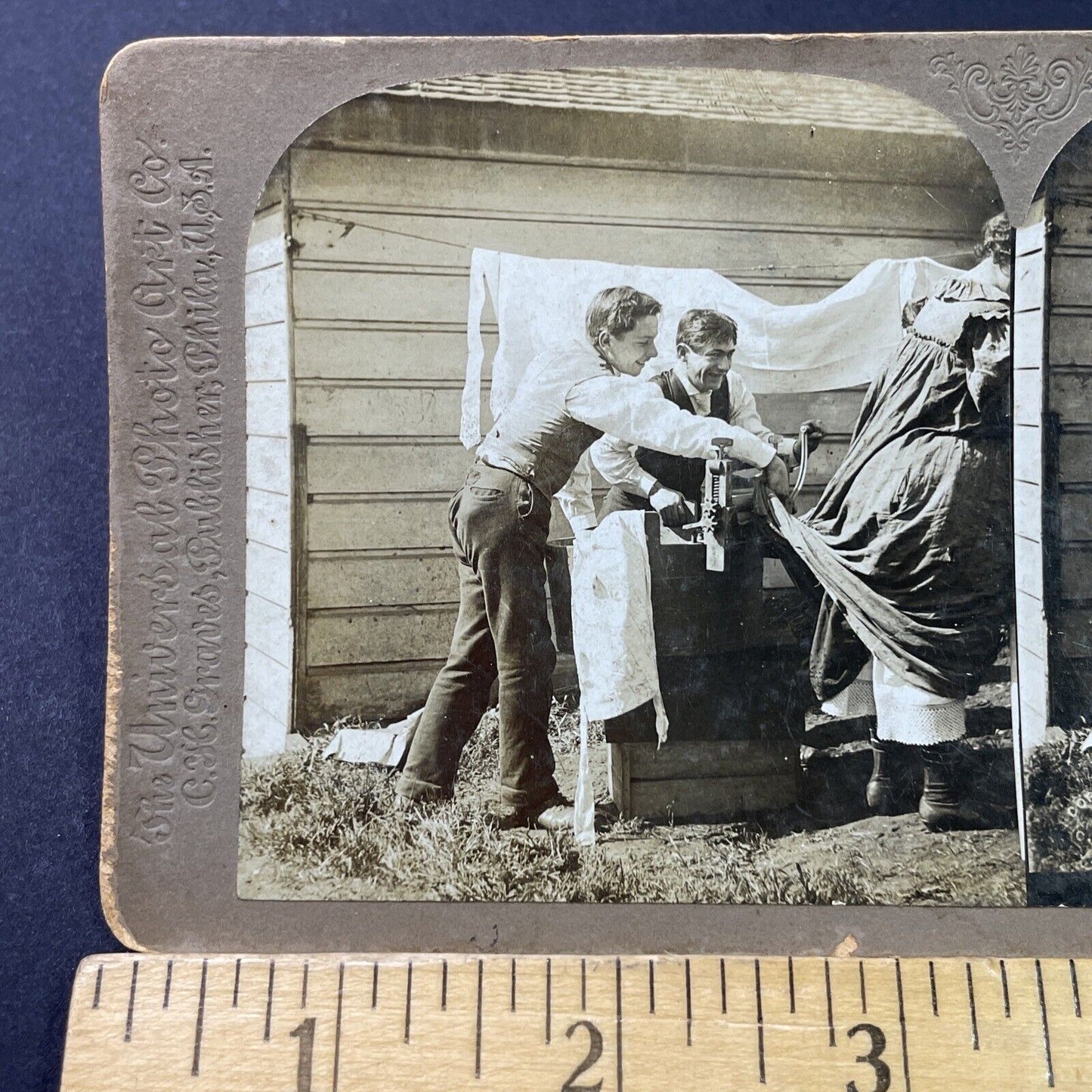 Antique 1901 Womans Dress Stuck In Washing Machine Stereoview Photo Card P2933