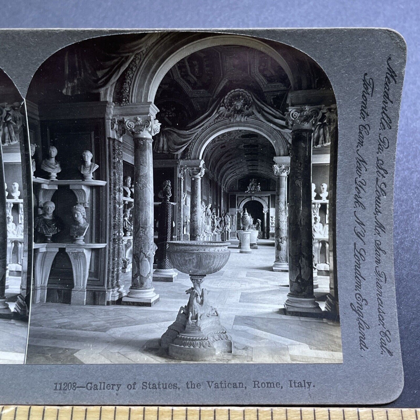 Antique 1900 Rare Roman Statue Inside The Vatican Stereoview Photo Card V2880