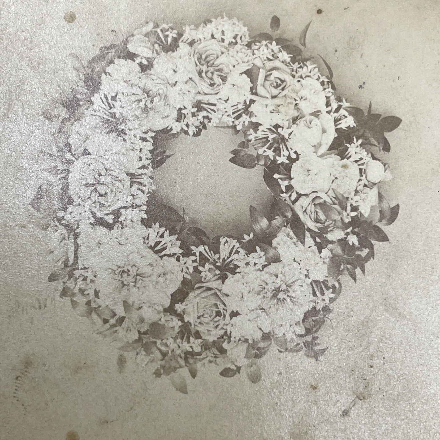 Antique 1860s A Wedding Wreath Made Of Roses Stereoview Photo Card P1121