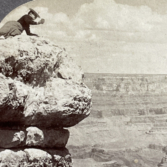 Antique 1903 Woman Throwing Rocks Into Grand Canyon Stereoview Photo Card P5050