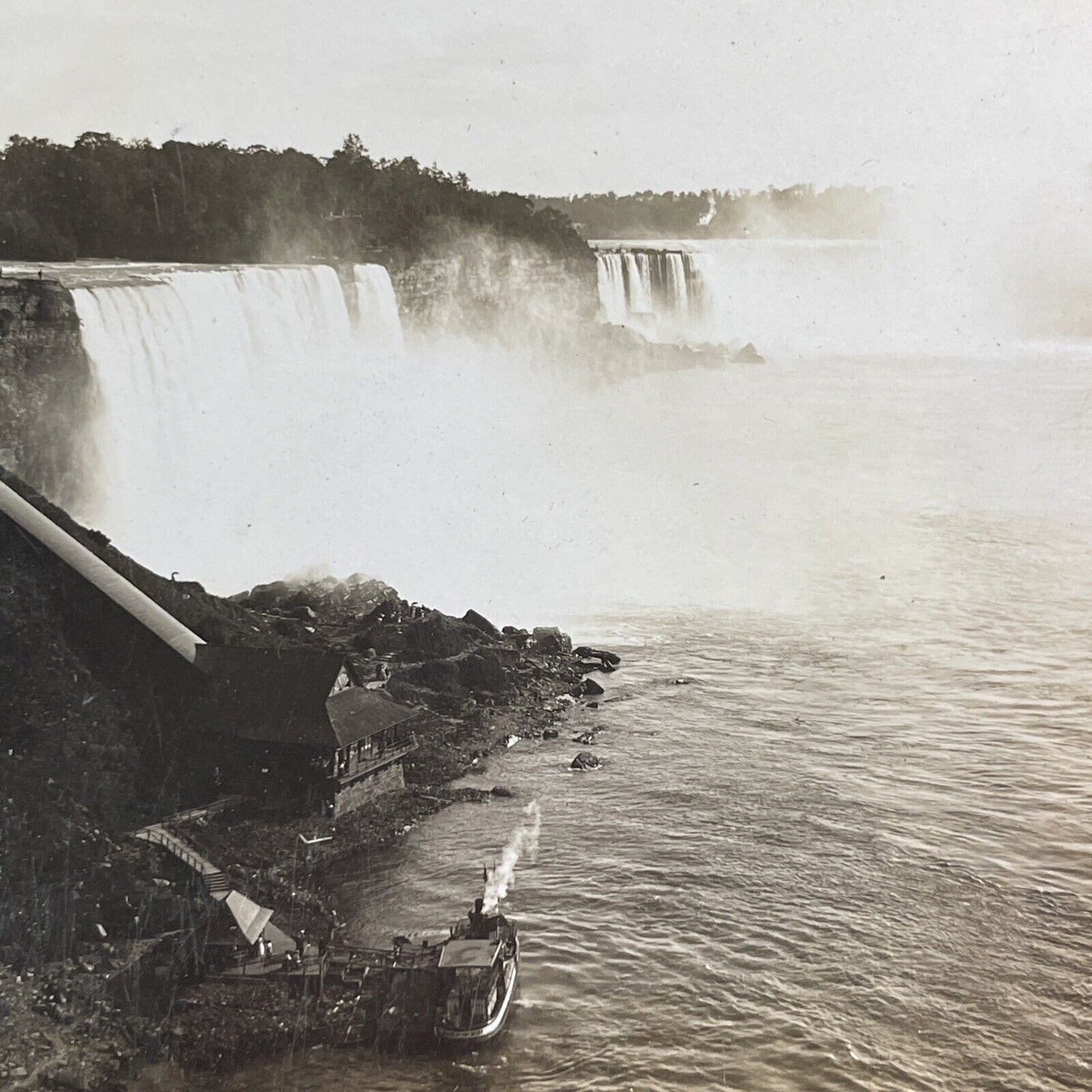 Maid of the Mist Loading Dock Niagara Falls Stereoview Antique c1903 Y1450