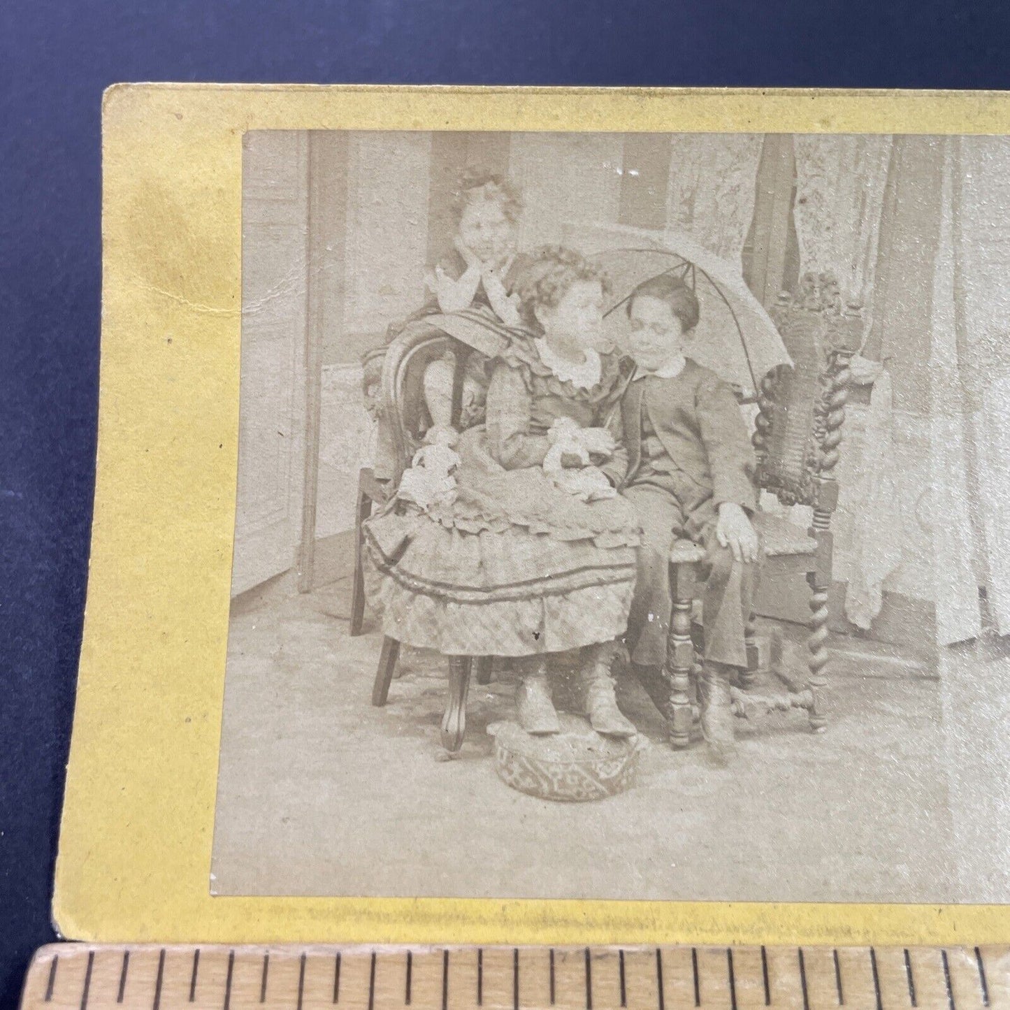 Antique 1860s Wealthy Children Pose For Camera Stereoview Photo Card P3429