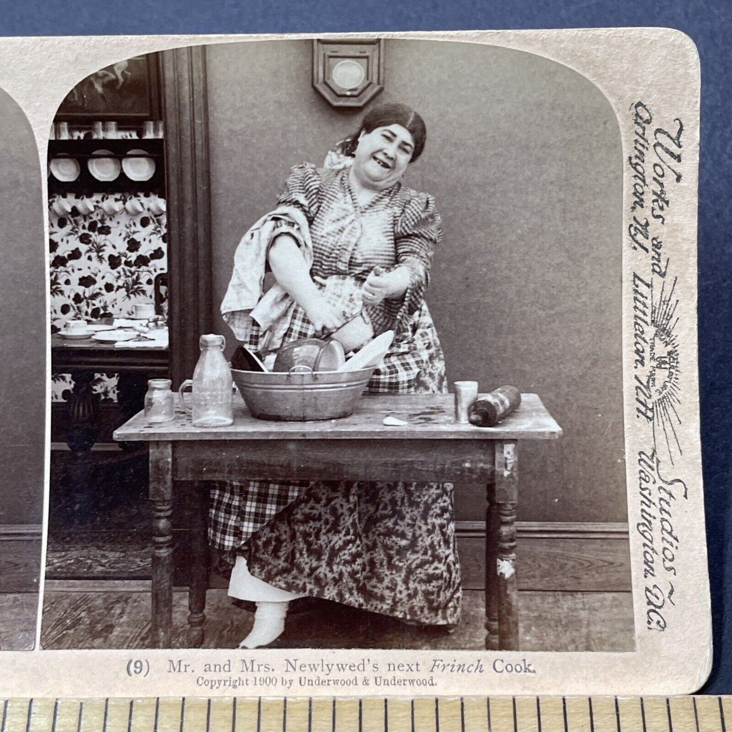 Antique 1900 Victorian Woman Washing Dishes Stereoview Photo Card V3245