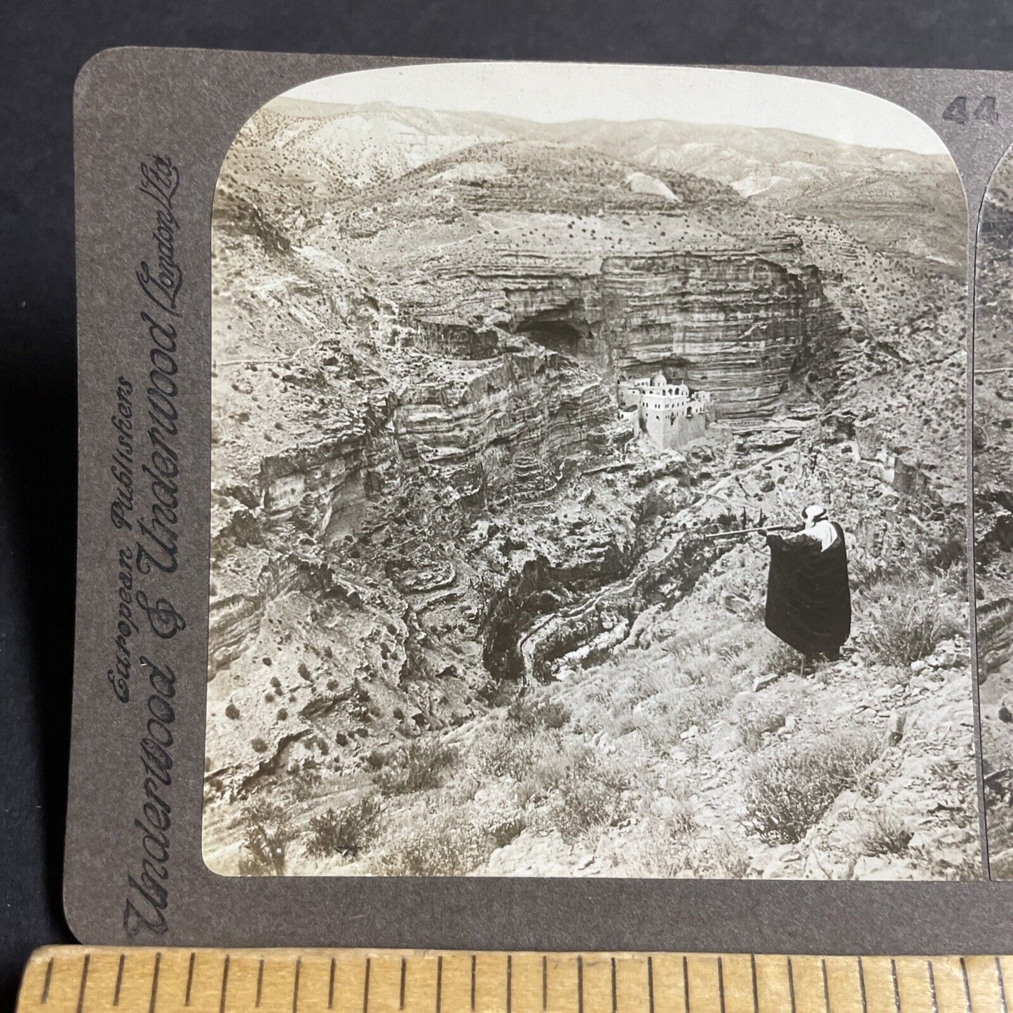 Antique 1906 Muslim Man Hunting In The Desert Israel Stereoview Photo Card P4411