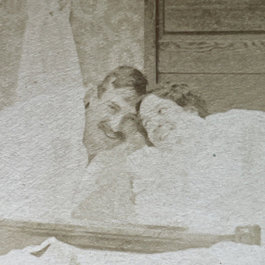 Antique 1899 Married Couple Bonk Heads Going To Bed Stereoview Photo Card P1981